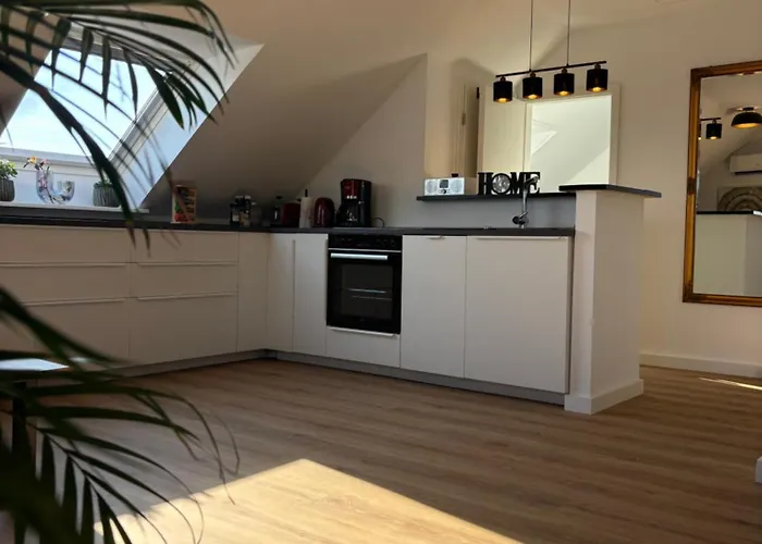 Zentrale Lage, Kostenlos Parken, Ideal Fuer Pendler, Und Haustiere Willkommen!! Daire *